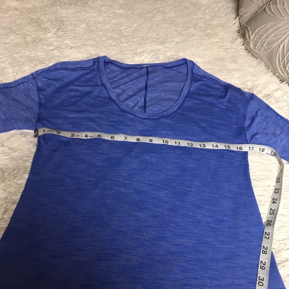 Lululemon 5 Mile Long Sleeve - blue- Size None - measurements In the Photos - Picture 12 of 14